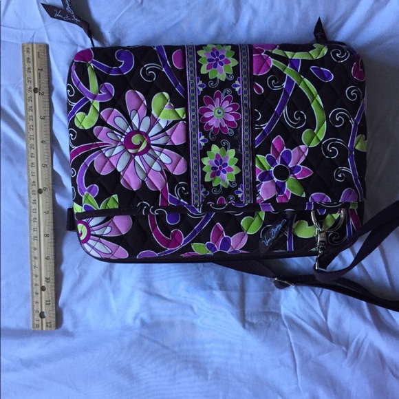 Vera Bradley device carrier - Picture 3 of 3